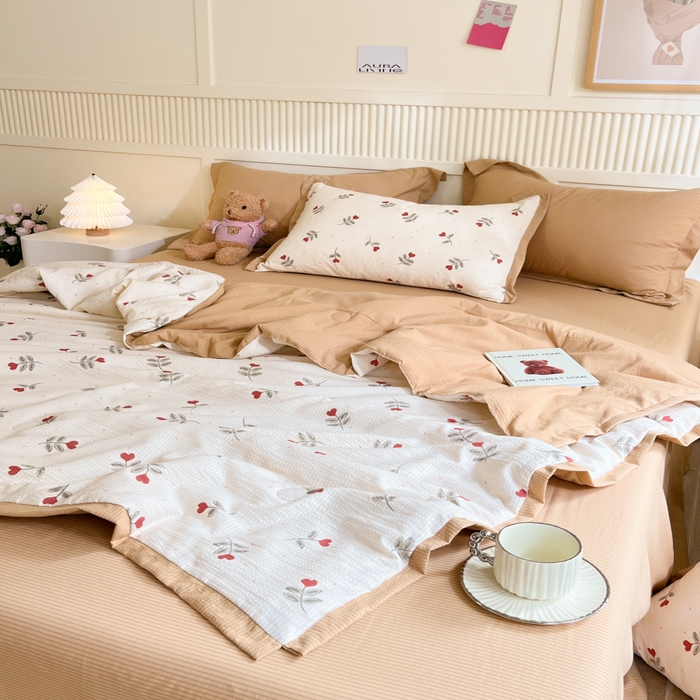 91家纺网 家纺一手货源 找家纺 2024新款泡泡棉小缺角工艺夏被四件套 挚爱