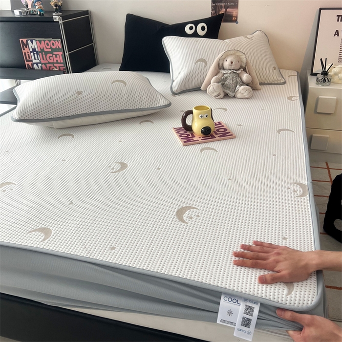 91家纺网 家纺一手货源 找家纺 HL原创 2024新款PE聚乙稀纤维-冰魔豆凉席 星星月亮-咖（床笠款）