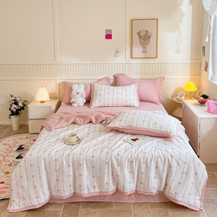 91家纺网 家纺一手货源 找家纺 （总）2024新款泡泡棉小缺角工艺夏被四件套