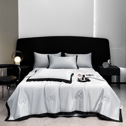 91家纺网 家纺一手货源 找家纺 红嘴企鹅 2025新款水洗真丝夏被四件套-蝴蝶结 蝴蝶结银灰