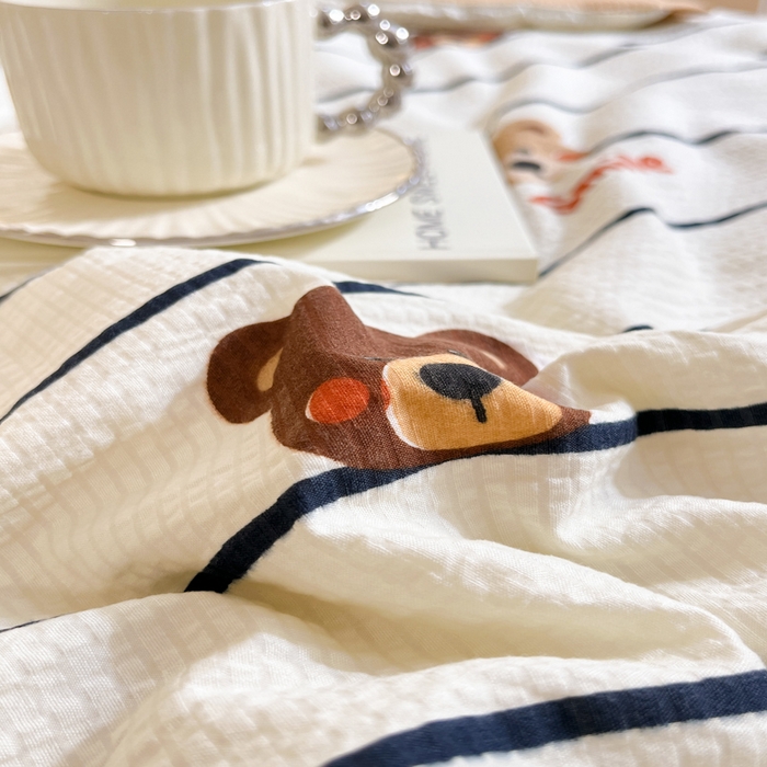 91家纺网 家纺一手货源 找家纺 2024新款泡泡棉小缺角工艺夏被四件套 米拉熊