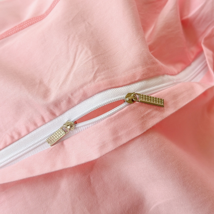 91家纺网 家纺一手货源 找家纺 7V 小清新大宽边100%纯棉法式四件套轻奢13376全棉喷气宽幅长绒棉被套床单床笠套件 南枝-粉