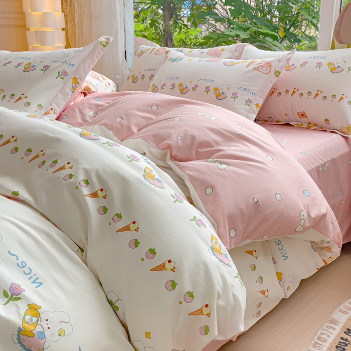 91家纺网 家纺一手货源 找家纺 金鑫汇家纺 2024新款全棉纯棉卡通印花四件套单品系列-单被套糖水日记