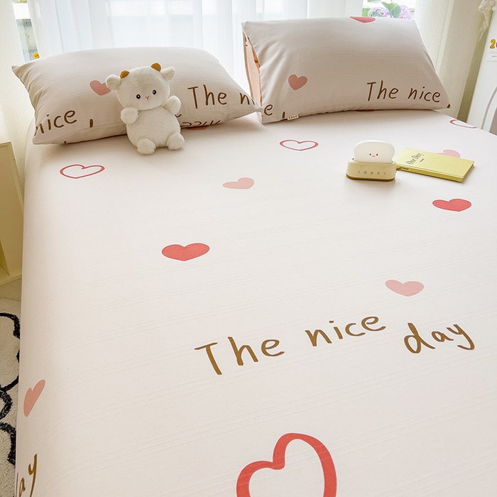 91家纺网 家纺一手货源 找家纺 芃成家纺 2024新款老粗布床单款 总2 暖心小熊