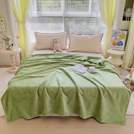 91家纺网 家纺一手货源 找家纺 （总）恋佳居 2025新款牛奶绒压花复合毛毯-格子款