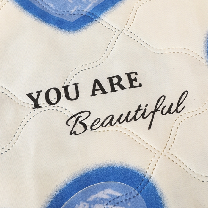 91家纺网 家纺一手货源 找家纺 钻石绒便宜夏被夏凉被空调被超声波压花礼品直播供应链引流爆款 爱心熊