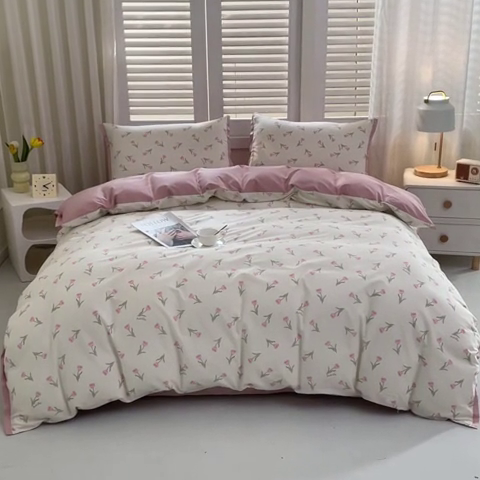 91家纺网 家纺一手货源 找家纺 优姿家纺 新款纯棉长绒棉小清新ins风印花四件套-系列一 堇色