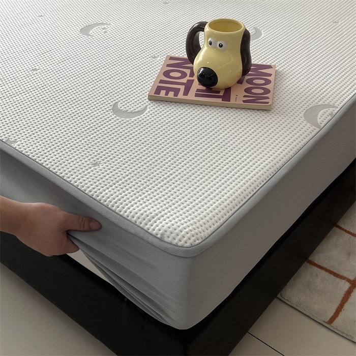 91家纺网 家纺一手货源 找家纺 HL原创 2024新款PE聚乙稀纤维-冰魔豆凉席 星星月亮-灰（平铺款）