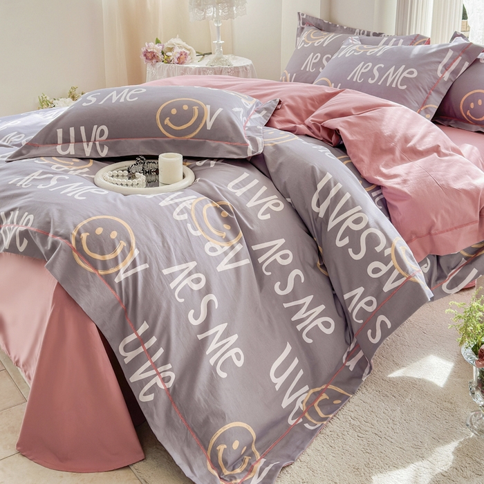 91家纺网 家纺一手货源 找家纺 7V 小清新大宽边100%纯棉法式四件套轻奢13376全棉喷气宽幅长绒棉被套床单床笠套件 简约世界