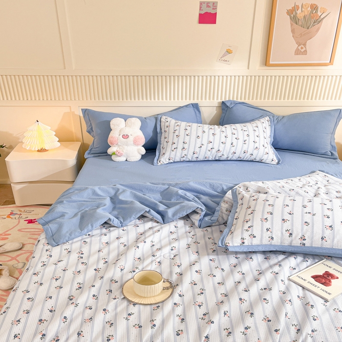 91家纺网 家纺一手货源 找家纺 2024新款泡泡棉小缺角工艺夏被四件套 清芬-兰