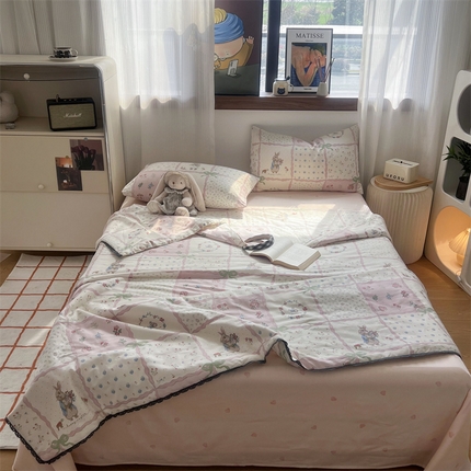 91家纺网 家纺一手货源 找家纺 HL原创 2024新款全棉法式大豆被夏被 XB-甜格小兔