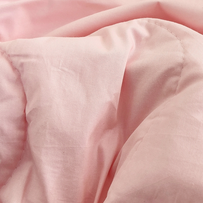 91家纺网 家纺一手货源 找家纺 阳光依佰抱枕被 2024新款纯棉刺绣多功能抱枕被-哈哈狗 哈哈狗-樱花粉