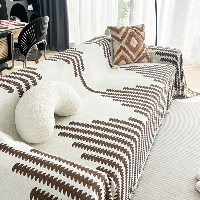 91家纺网 家纺一手货源 找家纺 逐日沙发套 2024新款加厚雪尼尔沙发巾 雪尼尔 沙发巾-文绪（咖）