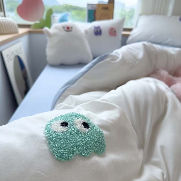 91家纺网 家纺一手货源 找家纺 曼谷 年新款多巴胺毛巾绣四件套柔软磨毛床上用品水洗棉套件 多巴胺-奶白浅蓝