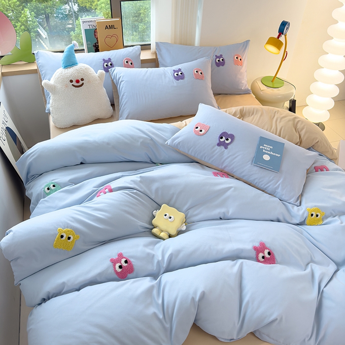 91家纺网 家纺一手货源 找家纺 曼谷 年新款多巴胺毛巾绣四件套柔软磨毛床上用品水洗棉套件 多巴胺-浅蓝奶茶