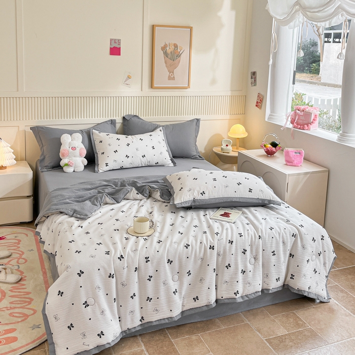 91家纺网 家纺一手货源 找家纺 2024新款泡泡棉小缺角工艺夏被四件套 蝴蝶结