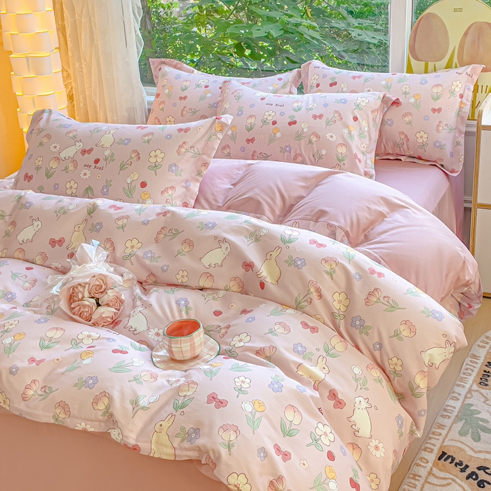 91家纺网 家纺一手货源 找家纺 金鑫汇家纺 2024新款全棉纯棉卡通印花四件套单品系列-单被套荷枝桃桃