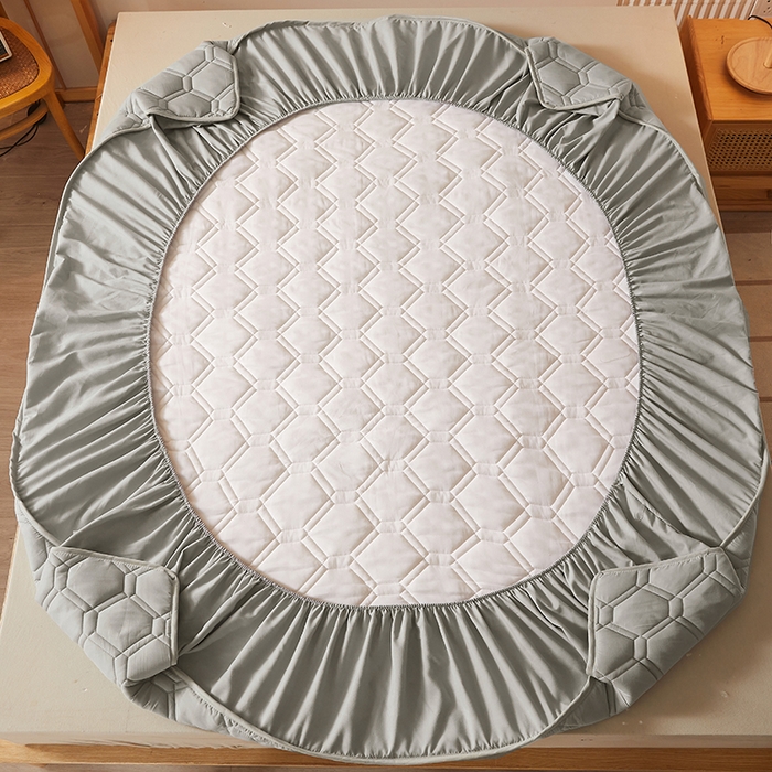 91家纺网 家纺一手货源 找家纺 胜权家纺 2024新款亲肤夹棉格子防水床笠足球灰