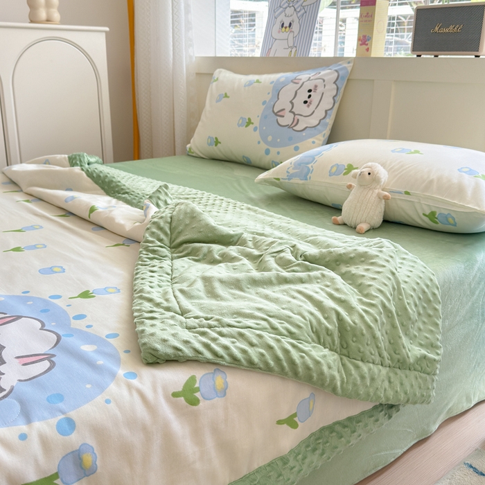 91家纺网 家纺一手货源 找家纺 花伞家居 2024新款全棉豆豆绒大豆夏被春秋被 夏被-郁金香小羊