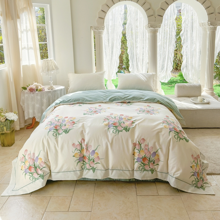 91家纺网 家纺一手货源 找家纺 7V 小清新大宽边100%纯棉法式四件套轻奢13376全棉喷气宽幅长绒棉被套床单床笠套件 幽韵飘香