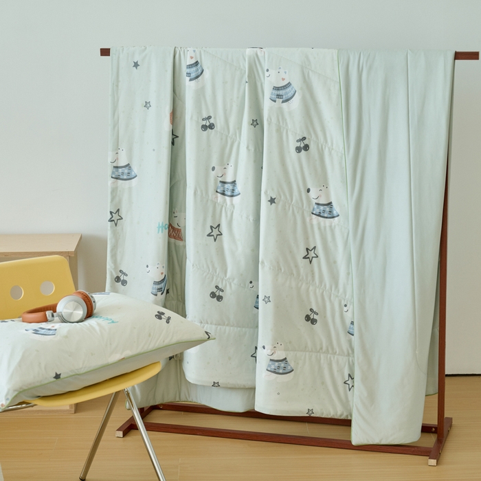 91家纺网 家纺一手货源 找家纺 吾诺家居 2024新款凉感冰柔丝印花夏被 星星狗