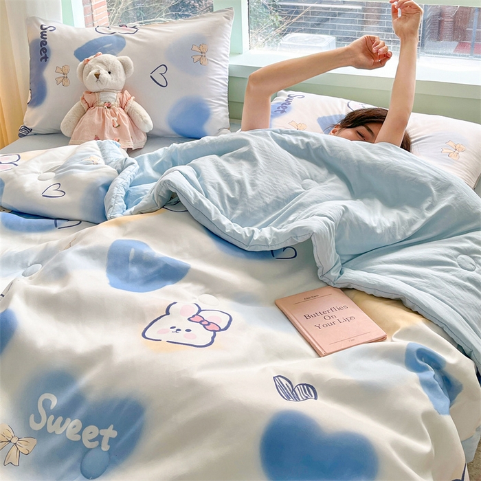 91家纺网 家纺一手货源 找家纺 古吉梦2024新款水洗棉小清新印花夏被被子被芯 夏被-爱心熊