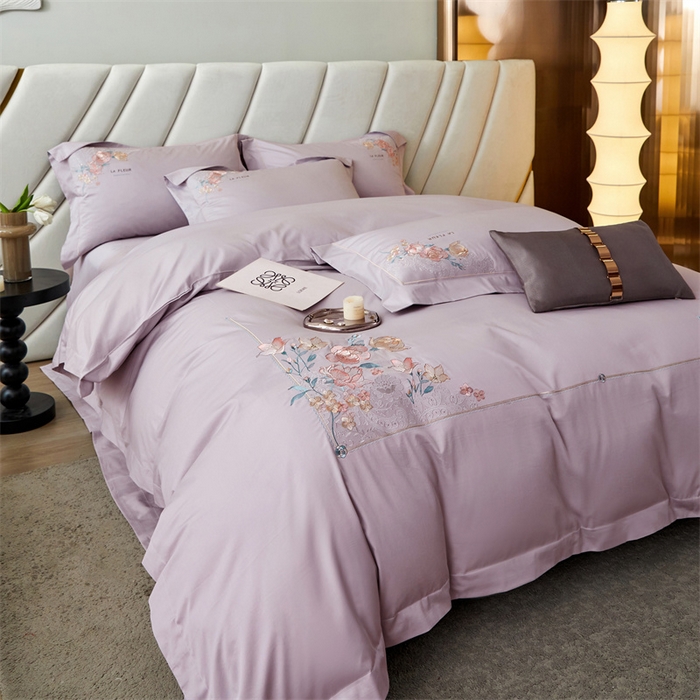 91家纺网 家纺一手货源 找家纺 红番天家居馆 全棉长绒棉刺绣四件套-艾伦系列 艾伦 海葵紫