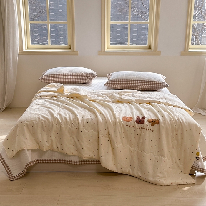 91家纺网 家纺一手货源 找家纺 洋铭区（原狠狠爱） 2024新款双层纱毛巾绣夏被 淘淘兔