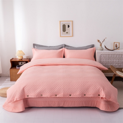 91家纺网 家纺一手货源 找家纺 优乐家纺 2025新款全棉水洗纯棉夹棉绗缝加厚四件套 爱情粉