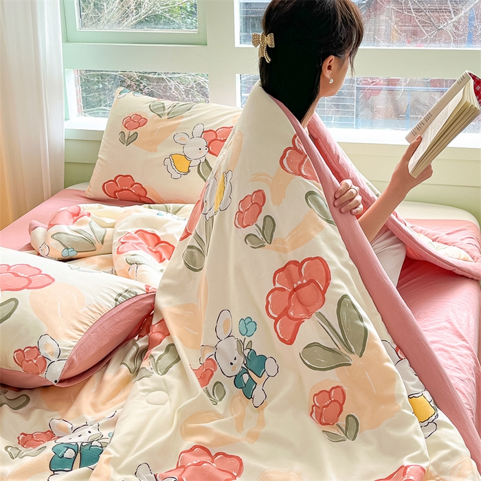 91家纺网 家纺一手货源 找家纺 古吉梦2024新款水洗棉小清新印花夏被被子被芯 夏被-花花兔