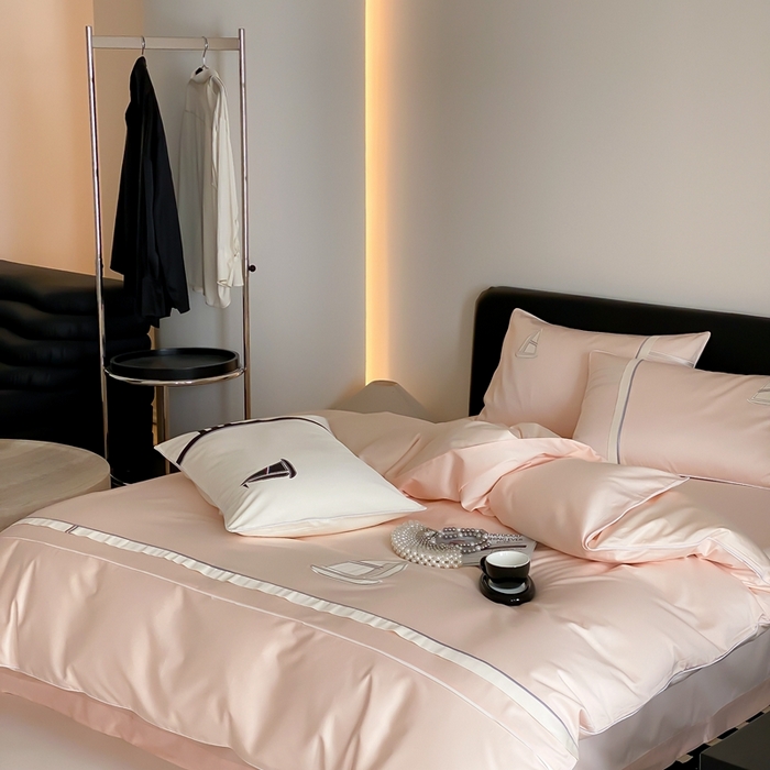 91家纺网 家纺一手货源 找家纺 MIU缪家居-2024新款100支全棉四件套-航海日记 爱神号（粉）