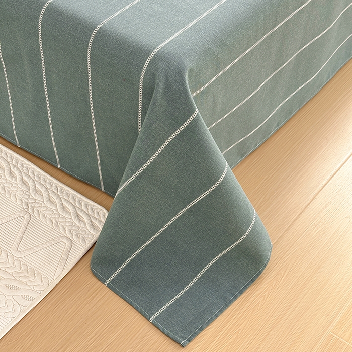 91家纺网 家纺一手货源 找家纺 雨洋2025新款直播爆款老粗布凉席 墨绿细条