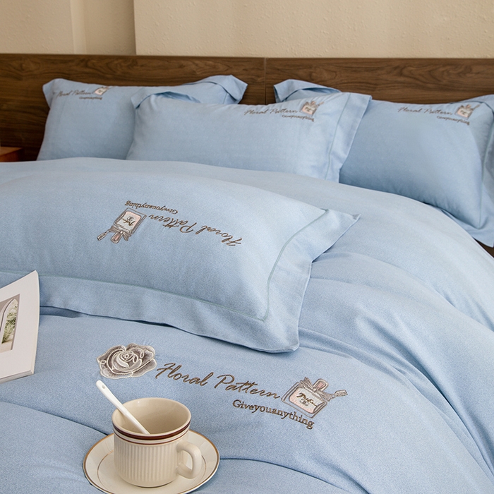 91家纺网 家纺一手货源 找家纺 绒博士 2024新款120支天丝棉四件套-玛奇朵 兰色