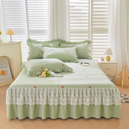 宜凡家纺 2024年新款全棉刺绣夹棉床裙三件套(小樱桃系列） 爱恋 果绿