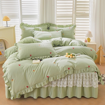 91家纺网 家纺一手货源 找家纺 （总）宜凡家纺 2024年新款全棉刺绣夹棉床裙四件套(小樱桃系列）
