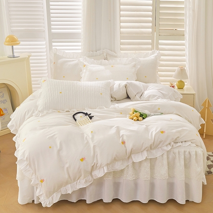 91家纺网 家纺一手货源 找家纺 （总）宜凡家纺 2024年新款全棉刺绣夹棉床裙四件套(小樱桃系列）