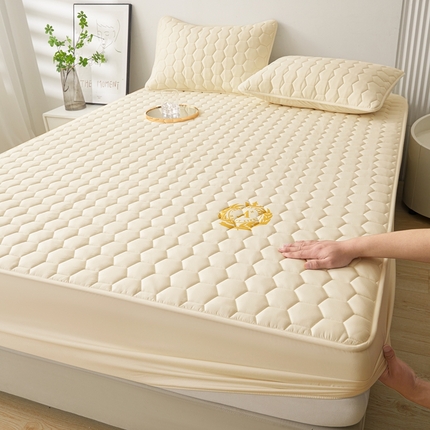 91家纺网 家纺一手货源 找家纺 （总）雅萱家纺 2024新款A类磨毛大豆防水床笠-菱格