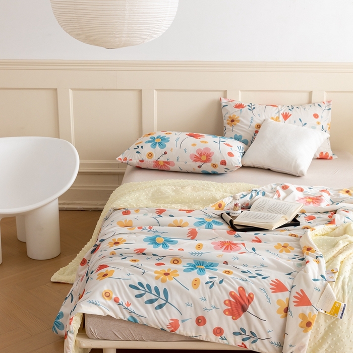 91家纺网 家纺一手货源 找家纺 绒梦里 2024新款有氨印花小凉皮凉感冰豆豆夏被小清新儿童夏凉被空调被繁花