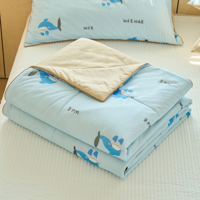 91家纺网 家纺一手货源 找家纺 吾诺家居 2024新款凉感冰柔丝印花夏被 蓝鲸鱼