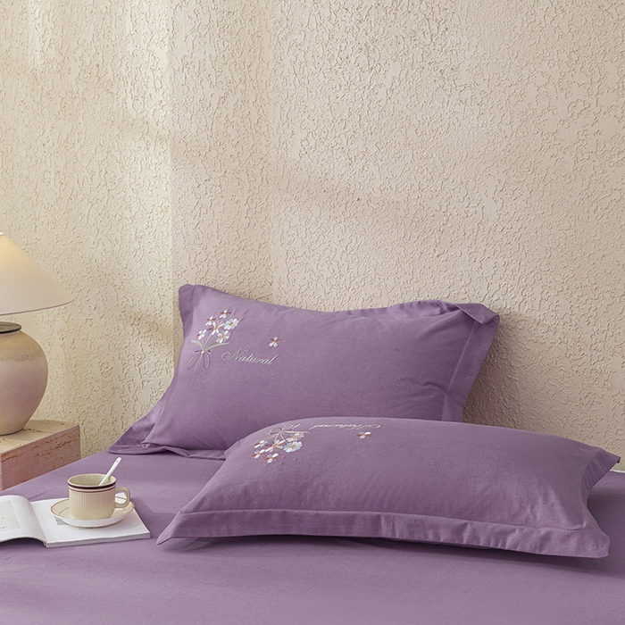 91家纺网 家纺一手货源 找家纺 绒博士 2024新款全棉磨毛暗合四件套-倾城之恋 紫色