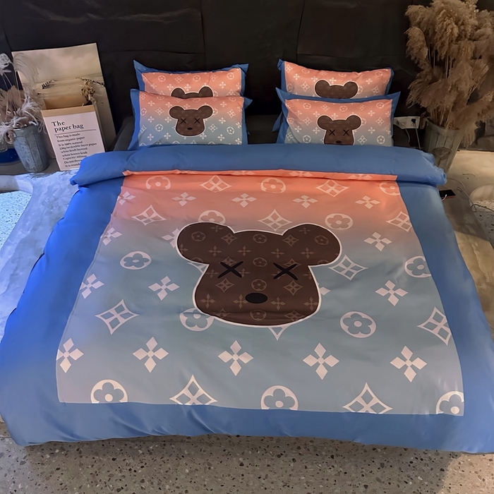 91家纺网 家纺一手货源 找家纺 丽斐纺织 2024新款双面进口冰丝数码印花四件套水洗真丝四件套 冰丝寻彩熊