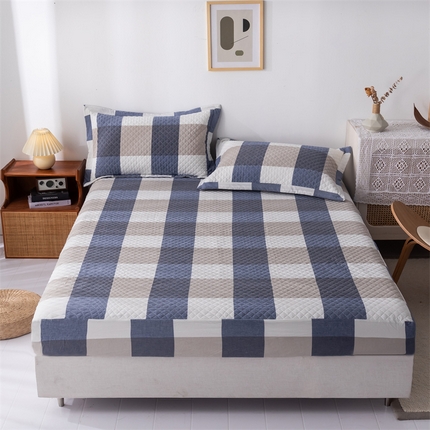 91家纺网 家纺一手货源 找家纺 优乐家纺 2025新款全棉床笠水洗纯棉夹棉绗缝加厚床笠 蓝大格