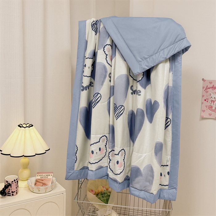 91家纺网 家纺一手货源 找家纺 简宜家居（朝初家纺） 2025新款40支全棉大豆夏被 波波兔