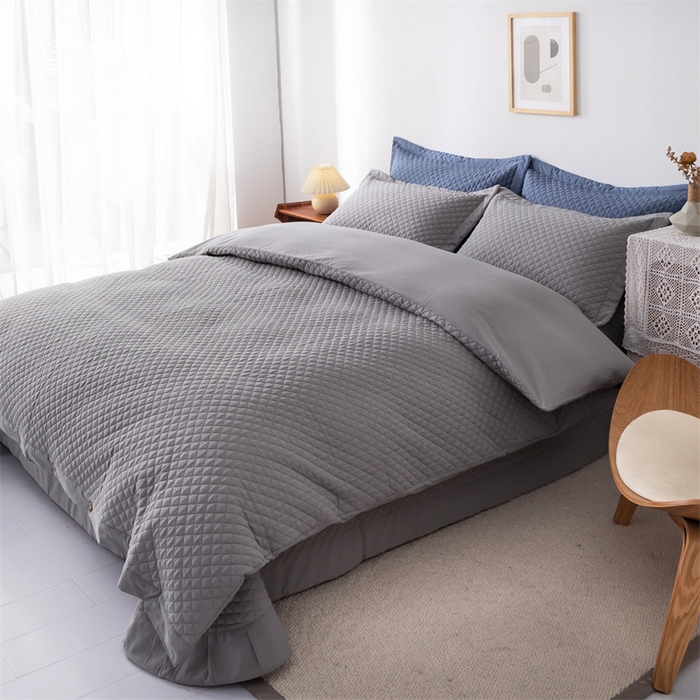 91家纺网 家纺一手货源 找家纺 优乐家纺 2025新款全棉水洗纯棉夹棉绗缝加厚四件套 皇宫灰