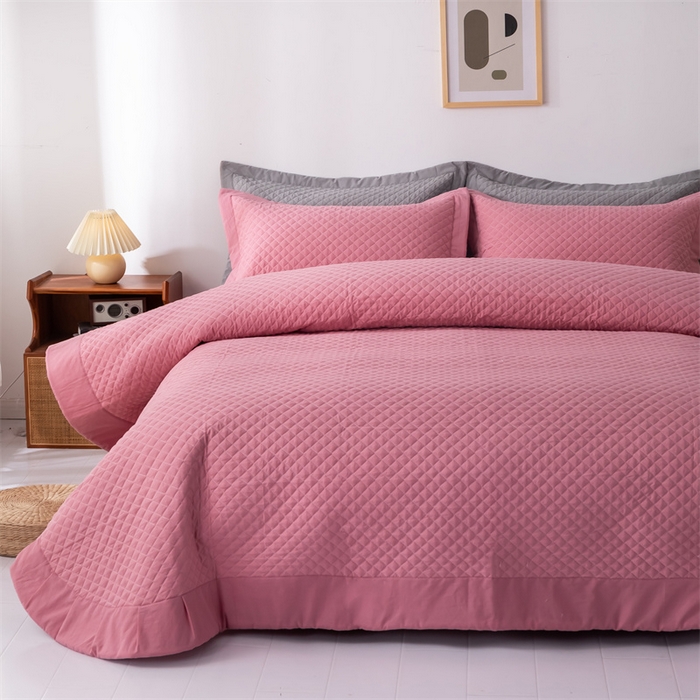 91家纺网 家纺一手货源 找家纺 优乐家纺2025新款全棉床盖三件套水洗纯棉夹棉绗缝加厚铺盖 活力豆沙