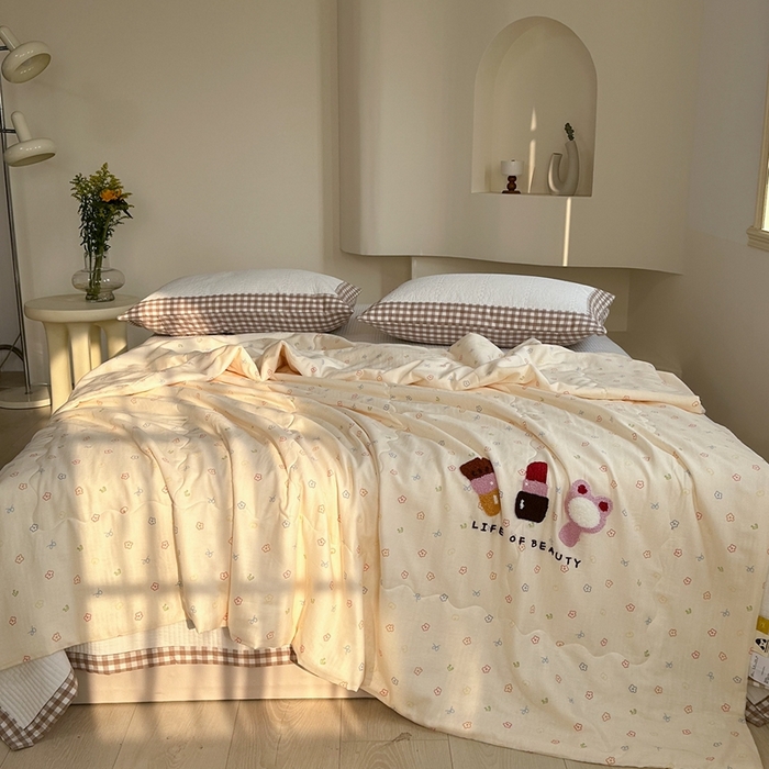 91家纺网 家纺一手货源 找家纺 洋铭区（原狠狠爱） 2024新款双层纱毛巾绣夏被 美妆公主