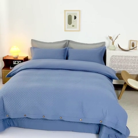 91家纺网 家纺一手货源 找家纺 优乐家纺 2025新款全棉水洗纯棉夹棉绗缝加厚四件套 经典蓝
