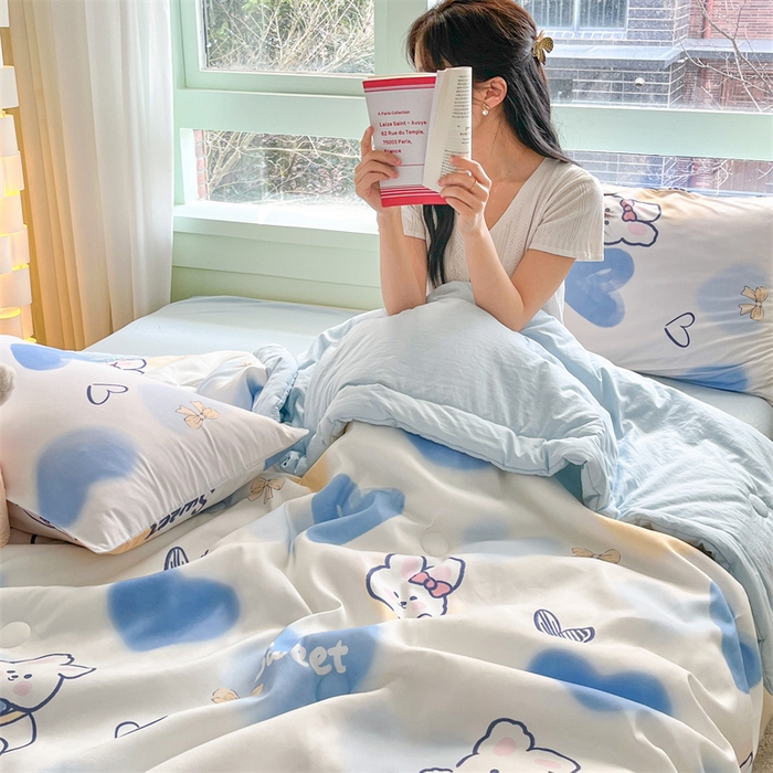 91家纺网 家纺一手货源 找家纺 古吉梦2024新款水洗棉小清新印花夏被被子被芯 夏被-爱心熊