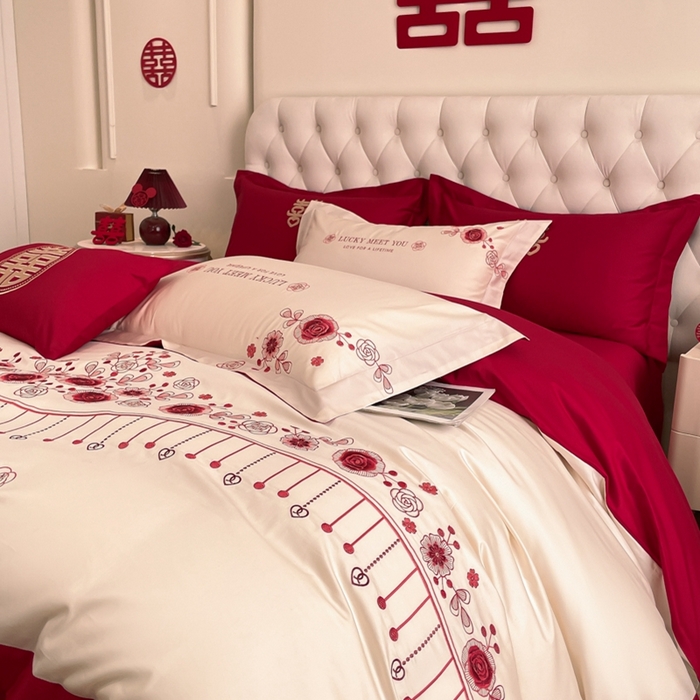 91家纺网 家纺一手货源 找家纺 遇见家居生活馆 2024新款全棉刺绣婚庆四件套 浪漫相随-奶昔白