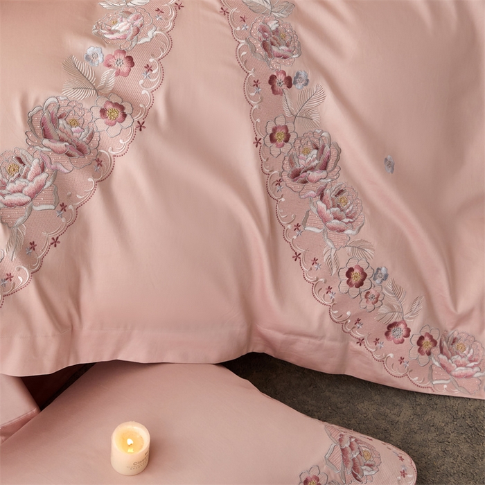 91家纺网 家纺一手货源 找家纺 红番天家居馆 全棉长绒棉刺绣四件套-浪漫系列 长绒棉-浪漫-美男粉